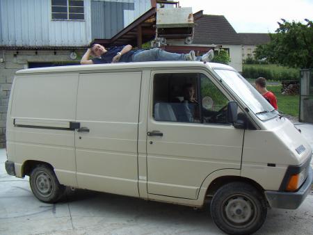 apreme ch� flo... normal